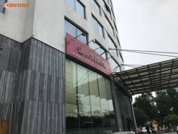 Ngân hàng Agribank chi nhánh Tràng An, nơi ông Việt từng công tác.
