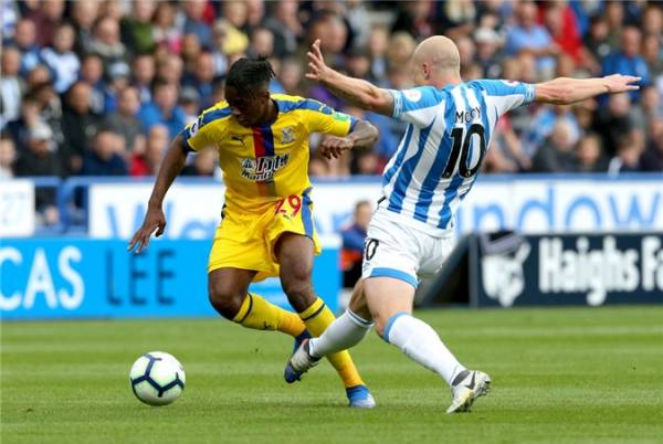 MU sắp có Wan-Bissaka