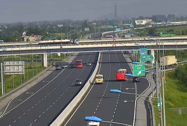 Việt Nam cần lượng vốn rất lớn để đầu tư phát triển hạ tầng giao thông