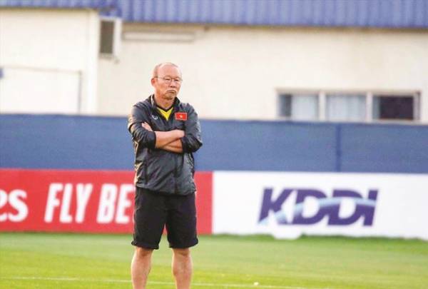 HLV Park Hang Seo khẳng định chưa bao giờ đòi hỏi về tiền bạc với VFF. Ảnh: VSI