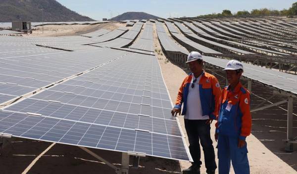 Công suất điện mặt trời tăng vọt trong thời gian ngắn, khiến phát sinh những điều... chẳng ai mong đợi - Ảnh: ẢNH: QUẾ HÀ