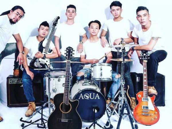 Thêm một nhóm nhạc rock ra mắt khán giả