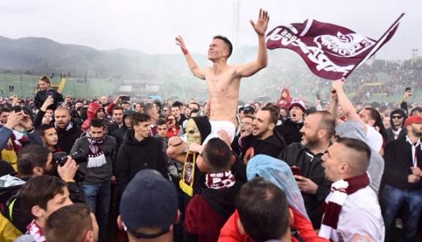 Sarajevo ăn mừng chức vô địch giải Bosnia & Herzegovina mùa vừa rồi. Ảnh: Avaz.