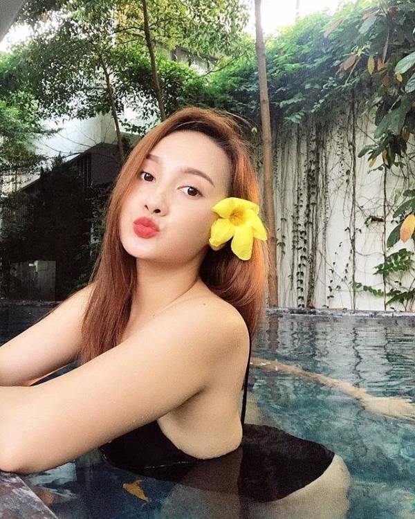 Khóc nức nở trên phim, Bảo Thanh ngoài đời được chồng yêu hết mực