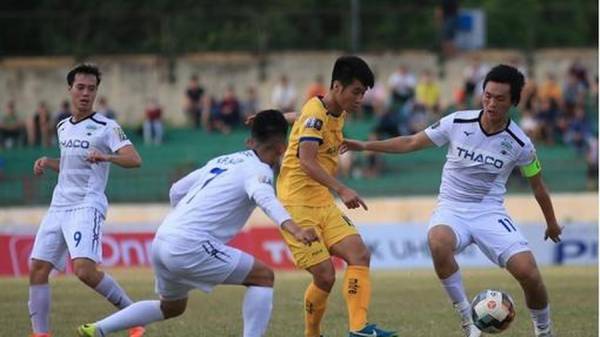Bảng xếp hạng V.League sau vòng 17: Nhiều bất ngờ ở nhóm cuối
