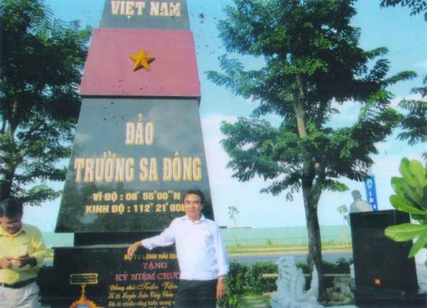 Lê Minh Thoa tại đảo Trường Sa Đông