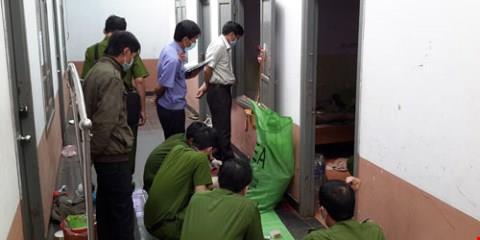 Căn phòng nơi cô gái “hành nghề”