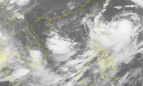 Áp thấp nhiệt đới đã hình thành trên Biển Đông - Ảnh: Trung tâm Dự báo khí tượng thủy văn quốc gia cung cấp