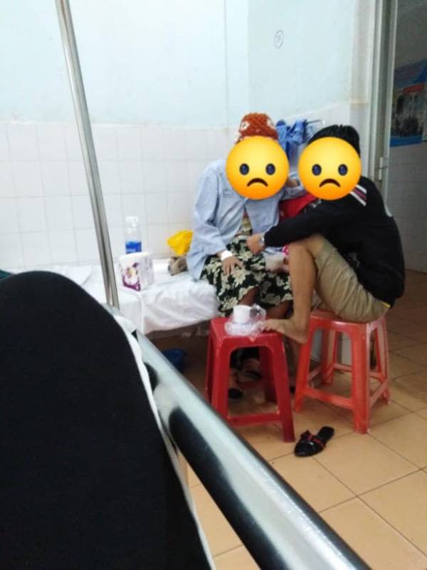 Người vợ là người dân tộc thiểu số, còn anh chồng dân tộc Kinh, hơn tuổi vợ một giáp