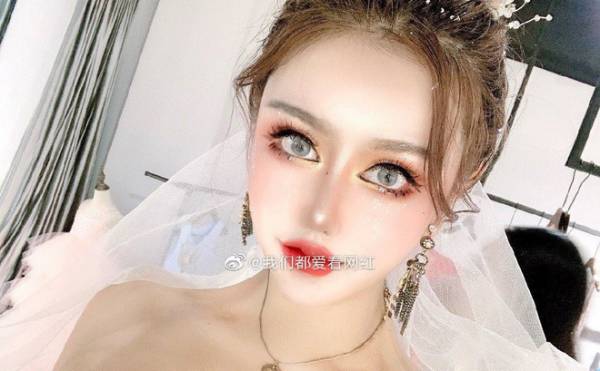 Hotgirl MXH bị ‘bóc mẽ’ nhan sắc đời thực, ai nấy hết hồn trước khả năng photoshop bóp méo mọi thứ