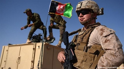 Mỹ sẽ sử dụng Taliban chống khủng bố IS, để rút quân ở Afghanistan về nước