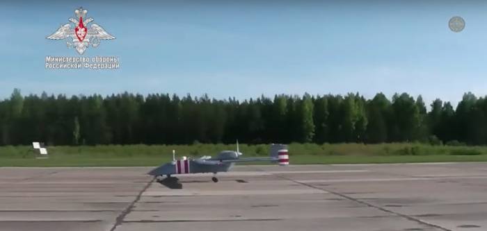 UAV mới Outpost-R sẽ được biên chế cho quân đội Nga. Ảnh: BQP Nga