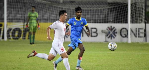 Abahani Dhaka (áo xanh) hoặc 4.25 (áo trắng) sẽ là đối thủ tiếp theo của Hà Nội FC tại AFC Cup 2019. (Ảnh: AFC).
