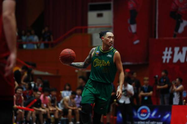 Tâm Đinh góp công đầu trong chiến thắng của Cantho Catfish trước Thang Long Warriors
