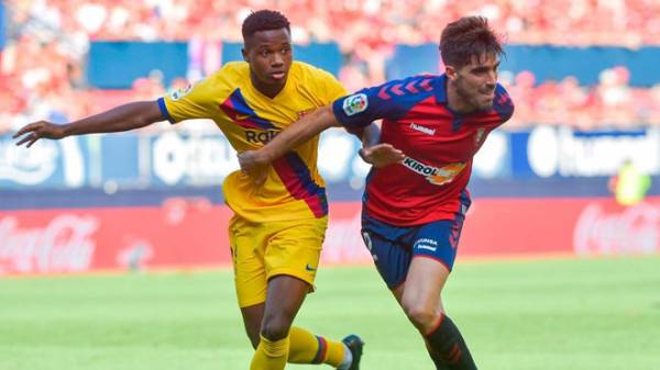 Ansu Fati đi vào lịch sử của Barcelona trong trận gặp Osasuna. Ảnh: Marca.
