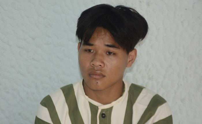 Cường tại cơ quan điều tra. Ảnh: Công an Trà Vinh.