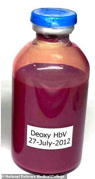 Các nhà khoa học từ Đại học Y khoa Quốc phòng ở thành phố Tokorozawa (Nhật Bản) đã phát triển máu nhân tạo mà họ tuyên bố có thể truyền vào bệnh nhân có bất kỳ nhóm máu nào.