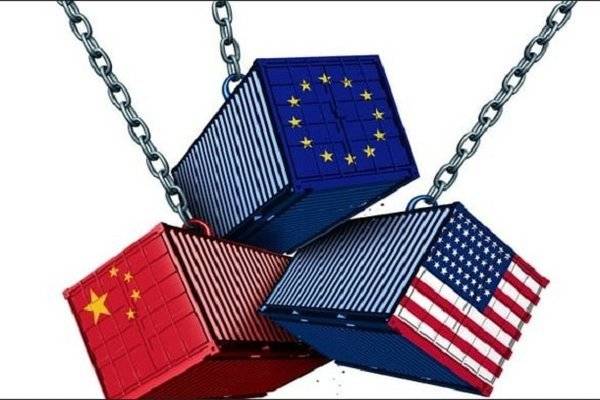 Đấu thương mại với cả EU và TQ, Mỹ khó lòng chiến thắng. Ảnh: ICRD