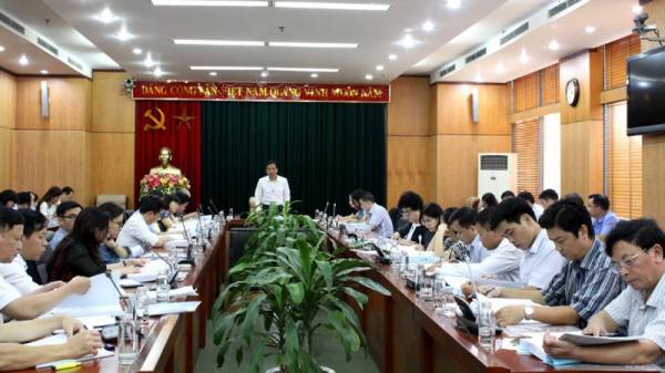 Quang cảnh Hội nghị thẩm định Đề án sắp xếp các đơn vị hành chính cấp huyện, cấp xã giai đoạn 2019-2021 trên địa bàn các tỉnh Cao Bằng. Ảnh Bộ Nội vụ