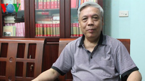 Phó Giáo sư, Tiến sỹ Nguyễn Trọng Phúc.