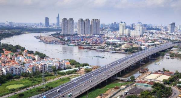 Có hiện tượng căn hộ giá thấp bị đẩy vượt mức 25 triệu đồng/m2 và trở thành căn hộ trung cấp tại TP.HCM (Ảnh minh họa).