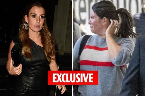 Vợ Rooney tố vợ Vardy thường xuyên tiết lộ chuyện đời tư của gia đình mình để trục lợi.