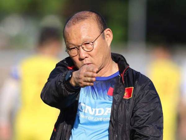 HLV Park Hang-seo bị VFF ‘ép’ chỉ tiêu thế nào nếu nhận lương siêu khủng?