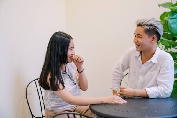 Con trai khi đến tuổi phải tìm bạn gái là chuyện đương nhiên 