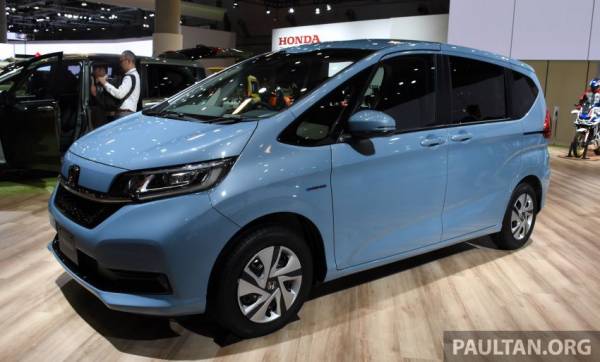 Chiếc ô tô gia đình 7 chỗ ‘gây sốt’ của Honda giá chỉ 420 triệu đồng có gì hay?