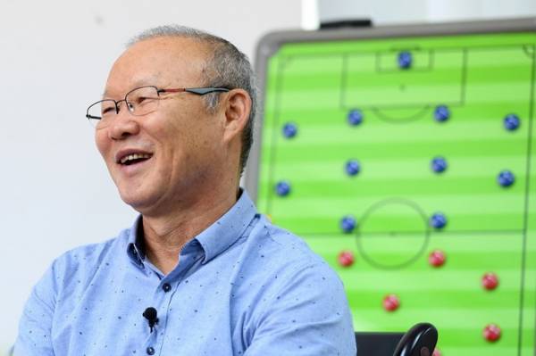 HLV Park liên tục giành thành công trong một năm qua. Ảnh: Minh Chiến.