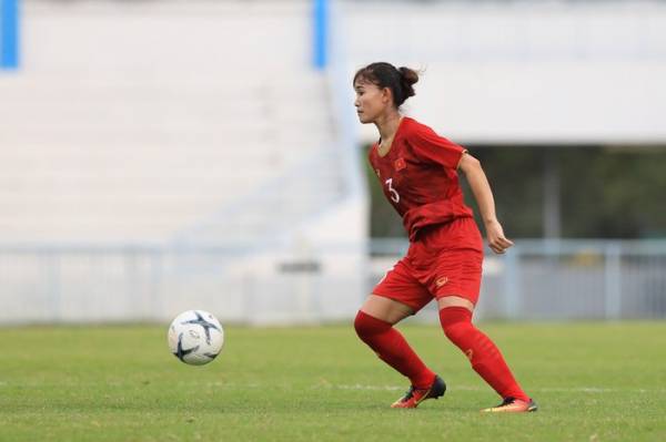 Các trận đấu giữa tuyển nữ Việt Nam và Thái Lan luôn diễn ra khá căng thẳng. Ảnh: VFF.