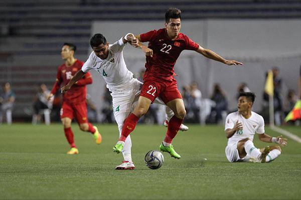 Trực tiếp bóng đá U22 Việt Nam - U22 Indonesia: Hoàng đức khiến người hâm mộ vỡ òa cảm xúc với siêu phẩm