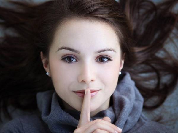 2 việc phải biết cách giữ mồm giữ miệng kẻo rước họa vào thân