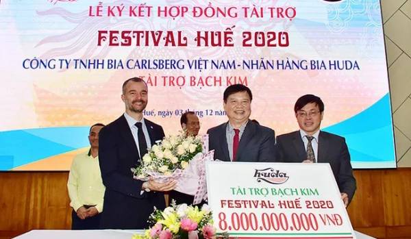 Công ty bia Carlsberg Việt Nam trở thành nhà tài trợ Bạch kim cho Festival Huế 2020
