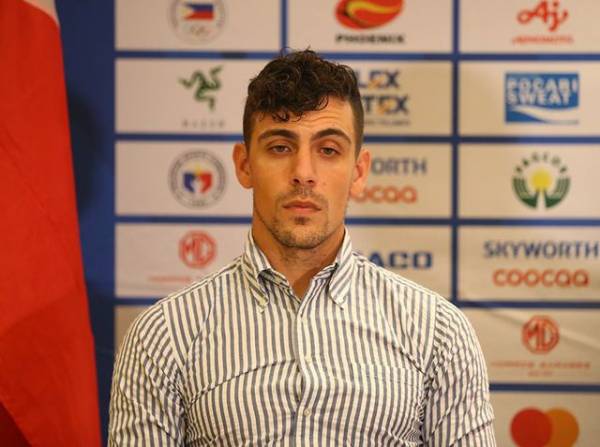 HLV Felix Dalmas của U22 Campuchia