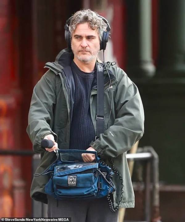 Nam diễn viên 45 tuổi mới đây đã lại hóa thân vào một nhân vật mới trong một bộ phim chưa rõ thông tin.