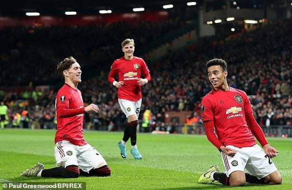 11 Minutes Scored 4 Goals Mu Crush The Most Annoying Opponent