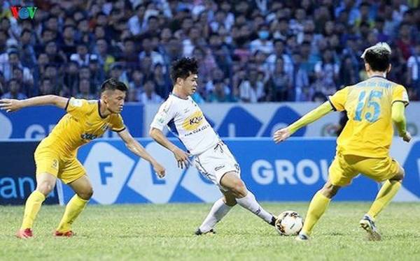 Công Phượng sẽ được thi đấu tại môi trường V-League quen thuộc khi về đầu quân cho TPHCM.