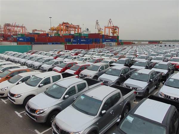 Năm 2018 Thái Lan tiêu thụ khoảng 2,1 triệu ôtô , còn Việt Nam tiêu thụ khoảng 276.000 xe