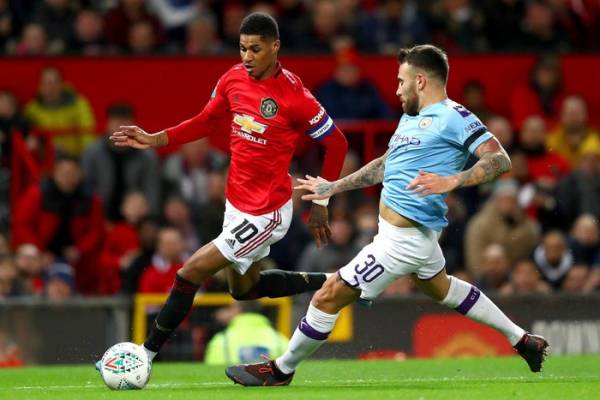 Trận derby Manchester diễn ra một chiều