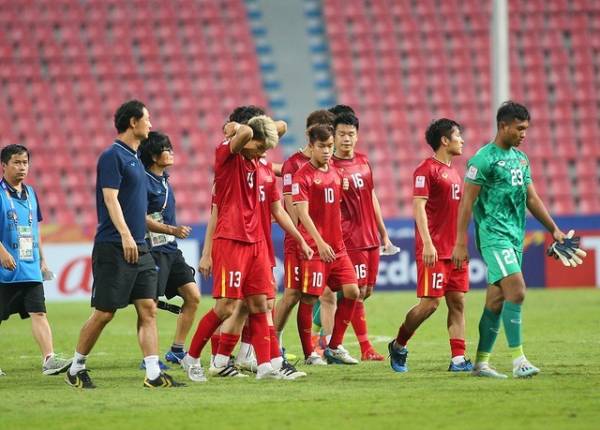 Việc U23 Việt Nam dừng bước sau vòng bảng tiếp tục là đề tài mà báo chí quốc tế khai thác (ảnh: An An)