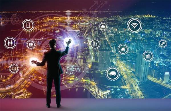 Ngày càng có nhiều doanh nghiệp bước vào quá trình chuyển đổi số. (Ảnh minh họa: KT)