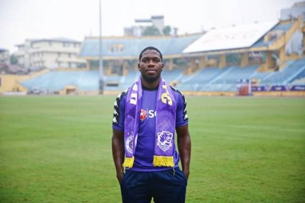 Rimario chính thức đầu quân cho Hà Nội FC ở mùa giải 2020.