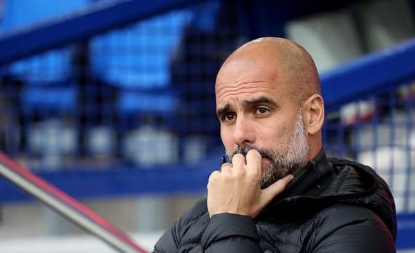 Man City dễ mất Pep vào cuối mùa vì án phạt của UEFA. Ảnh: Getty Images.