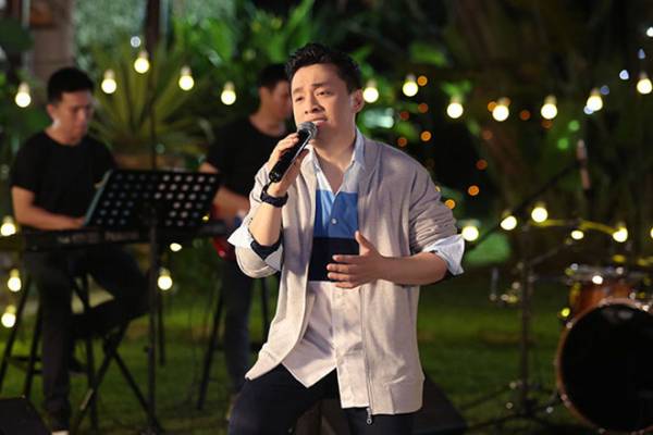 Lam Trường làm live show 9PM phát trên mạng