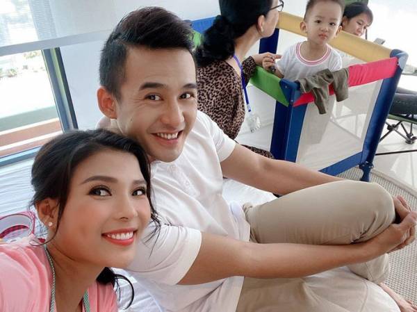 Đại gia đình Lương Thế Thành cùng nhau đến phim trường.