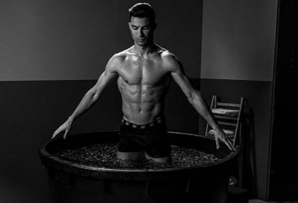 CR7 vừa gây “sốt” cho người hâm mộ