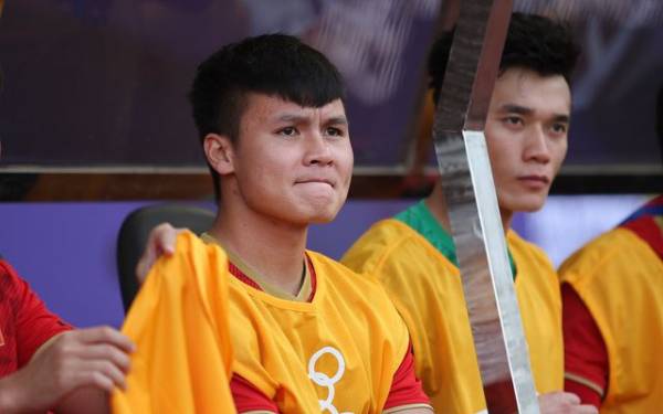 Quang Hải chưa chắc ra sân trong trận tranh Siêu cúp quốc gia