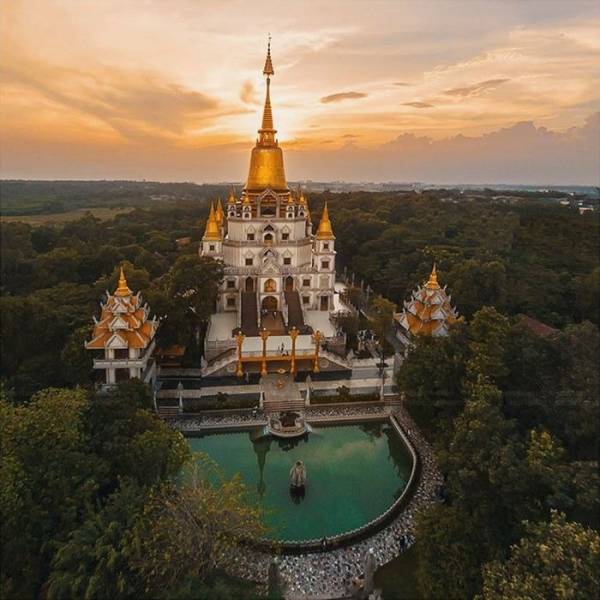 Đẹp quên lối về ngôi chùa nằm trong top 10 ngôi chùa đẹp nhất thế giới ngay ở Sài Gòn