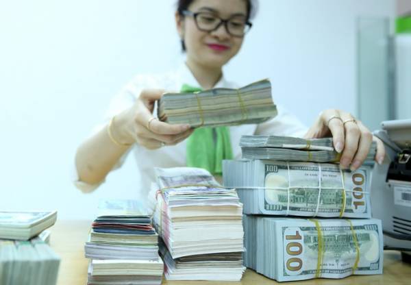 ‘Sóng ngầm’ tỷ giá, vốn ngoại